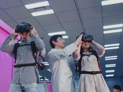 Serunya Menjajal Pintu ke Mana Saja Doraemon