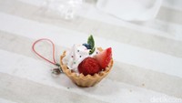 Kalau hanya sekilas, cup cake ini terlihat sangat nyata ya. Padahal ini adalah replika yang terbuat dari lilin hasil Desa Iwasaki (Firdaus/detikTravel)