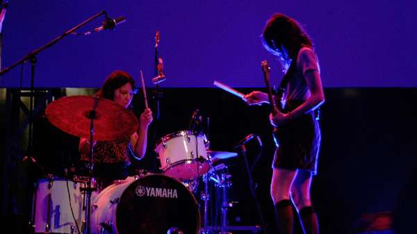 Kencan Singkat Bersama Warpaint Kencan Singkat Bersama Warpaint
