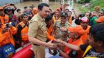 Ahok Lihat Langsung Banjir Cipinang Melayu