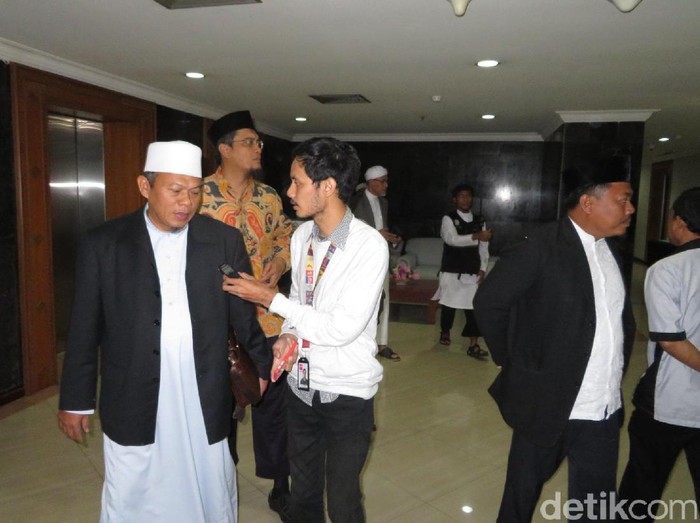 Temui Pimpinan DPR, FUI: Kita Kulo Nuwun