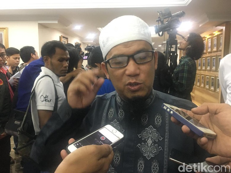 Kapitra Janji Jemput Habib Rizieq, PA 212: Bullshit, Cari Sensasi! Kapitra Janji Jemput Habib Rizieq, PA 212: Bullshit, Cari Sensasi!