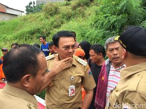 Banjir di Cipinang Melayu Lama Surut, Ini Penjelasan Ahok