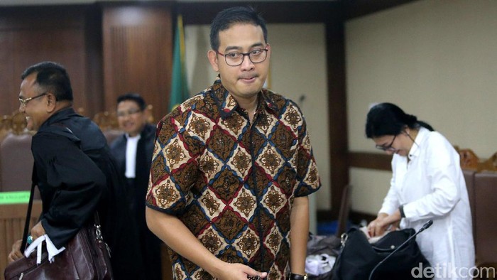 Jaksa Belum Siap, Sidang Tuntutan Brotoseno Kembali Ditunda