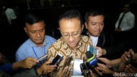 Djarot lantas meminta Kadivre Bulog Sumbar Benhur Ngkaimi untuk menindaklanjuti permintaan Irman. Akhirnya disepakati Memi mendapat jatah pembelian 1.000 ton dari 3.000 ton yang diminta.