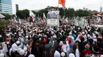 Usai Rizieq Berorasi, Massa Bubarkan Diri
