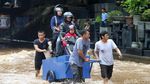 Begini Lokasi Banjir di Kolong Tol Kalimalang