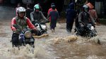 Nekat Terobos Banjir, Sejumlah Motor Mogok