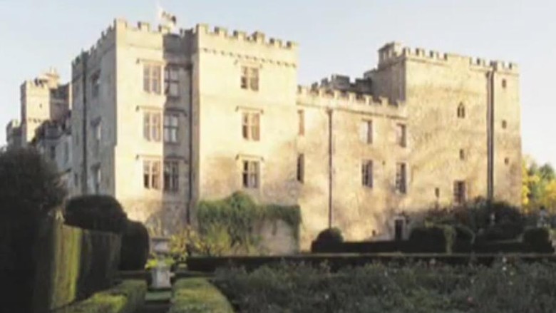 Hotel menyeramkan Chillingham Castle, Inggris (Youtube) Hotel menyeramkan Chillingham Castle, Inggris (Youtube)