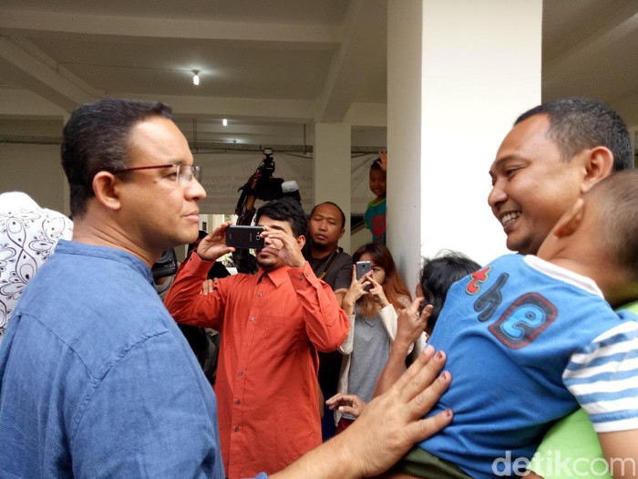 Sering Kunjungi Warga, Anies: Saya Tidak Kampanye