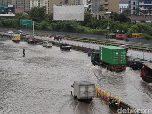 Jakarta Banjir, Curah Hujan Lebih Kecil dari 2007-2013-2014