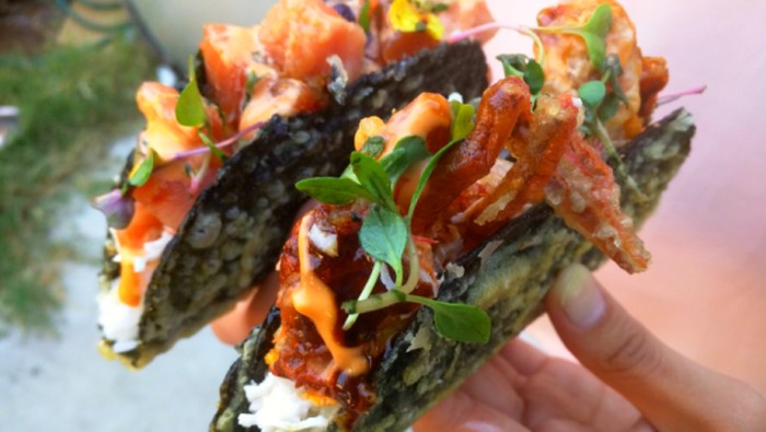 sajian hybrid taco dan sushi