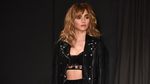 Sexy in Black ! Suki Waterhouse, Lily Donaldson dan Penelope Cruz