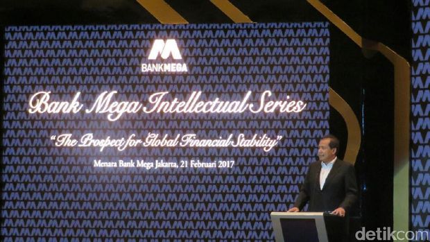 CEO CT Corp Chairul Tanjung dalam gelaran Bank Mega Intellectual Series bertajuk 
