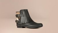 waterproof stylish boots
