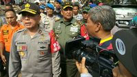 Kapolda Jaya M Iriawan kerap meninjau lapagan bersama Teddy saat masih jadi Pangdam Jaya.