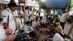 Para Risers Belajar Membuat Gerabah