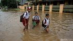 Banjir Terjang Komplek Billymoon Pondok Kelapa