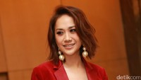 Penyanyi sekaligus artis Bunga Citra Lestari saat konferensi pers jelang konsernya di kawasan Kuningan, Jakarta, Selasa, (21/02/2017). Pool/Palevi S/detikFoto.