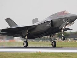 Potret Dramatis Jet Tempur Tercanggih F-35 Lightning II