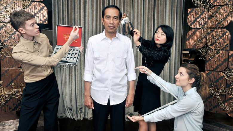 Beda Gaya Jokowi dan Bung Karno di Madame Tussauds Beda Gaya Jokowi dan Bung Karno di Madame Tussauds
