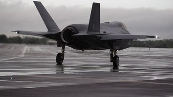F 35B persenjataannya masih terbatas karena peralatan tempur yang dikhususkan untuk jet ini banyak yang belum siap. Foto: Getty Images