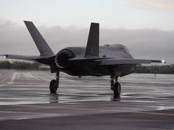 Potret Dramatis Jet Tempur Tercanggih F-35 Lightning II