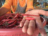 Perbandingan Cabai Lokal dan Cabai Kering Asal India