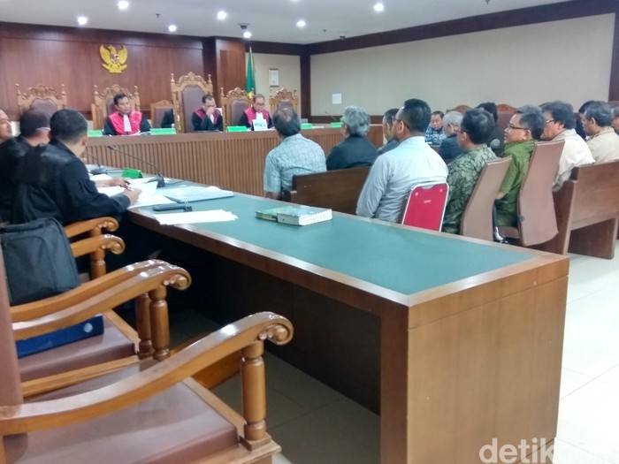 Sejumlah Pejabat di Kemen PUPR Mengaku Terima THR dari Amran
