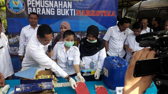 BNN Libatkan IPB Musnahkan Narkoba Blue Sapphire