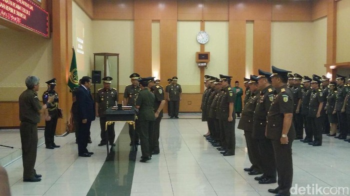Jaksa Agung Lantik 9 Kajati Baru
