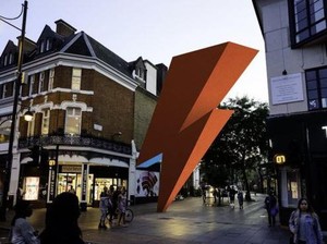 Patung Memorial David Bowie Didirikan di London