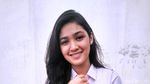 Si Manis Cut Syifa Berseragam SMA