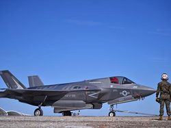Potret Dramatis Jet Tempur Tercanggih F-35 Lightning II