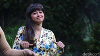 Dara berusia 21 tahun itu kembali mencuri perhatian saat menjadi bintang tamu di OVJ Trans7. Pool/Hanif Hawari/detikFoto.