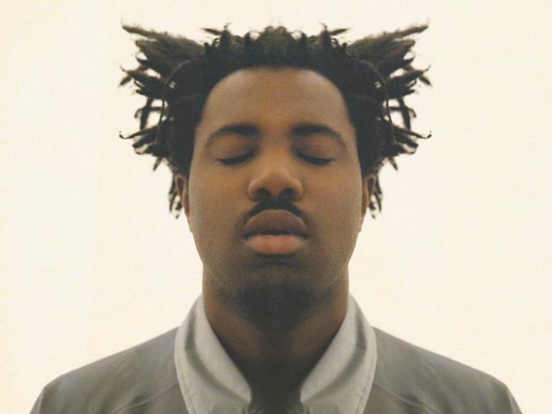 Process Sampha: Jalan Pulang ke Masa Lalu Process Sampha: Jalan Pulang ke Masa Lalu