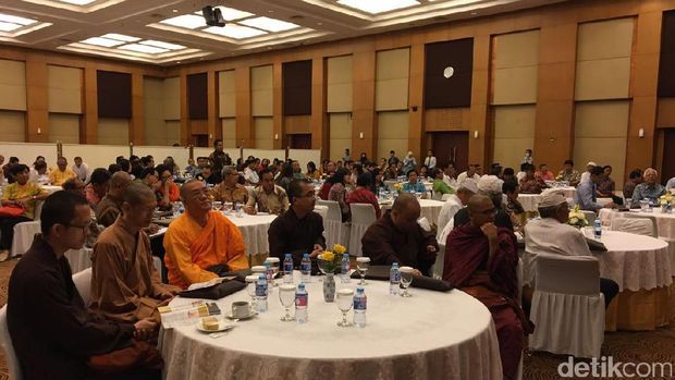 Dialog Perpajakan Bersama Pemuka Hindu, Budha, dan Khonghucu Sosialisasi Tax Amnesty