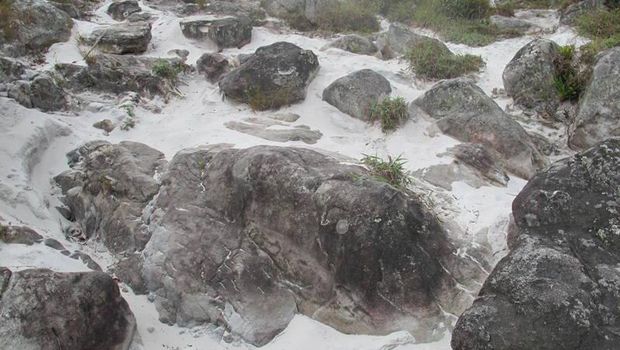 Banyak batu granit (Afif/detikTravel)