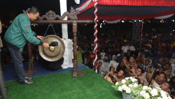 Kunjungi Ternate, Menpora: Semoga Lahir Petinju Hebat dari Tempat Ini
