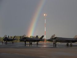 Potret Dramatis Jet Tempur Tercanggih F-35 Lightning II