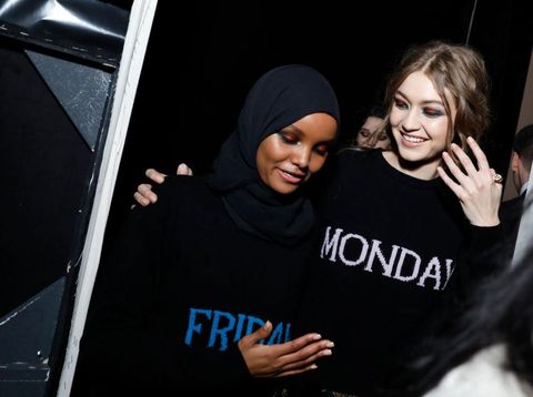 Foto: Momen Keakraban Hijabers AS & Gigi Hadid di Milan Fashion Week