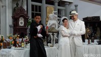 Tak hanya diisi aktor dan aktris ternama Teater Koma saja, tapi pertunjukan kali ini juga menampilkan Cornelia Agatha. Pool/Tia Agnes/detikFoto.