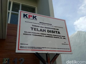 Rumah Wali Kota Madiun Bambang Irianto di Kediri Disita KPK