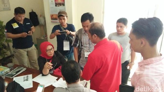 Saksi Rano-Embay Walk Out dari Pleno KPU Tangerang