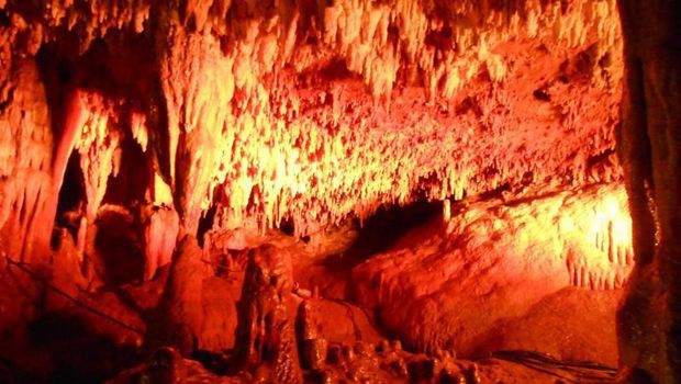wisata goa gong di pacitan