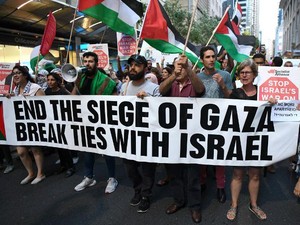 Ratusan Demonstran Pro-Palestina di Australia Memprotes Netanyahu