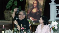 Sutradara sekaligus pendiri Teater Koma Nano Riantiarno mengatakan, Opera Ikan Asin sudah pernah dipentaskan pada 1983 dan 1999 lalu.