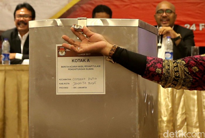 Kampanye Putaran Dua: Dilarang Pasang Alat Peraga dan Rapat Umum