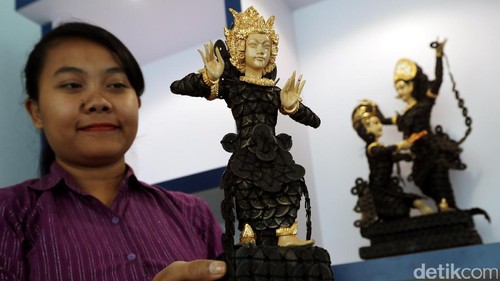 ​Untuk mendukung hasil kreativitas PLN membuka ​rumah kreatif BUMN (RKB) di Denpasar. Rumah kreatif itu merupakan peran dari PLN untuk memperkuat UMKM di Indonesia.