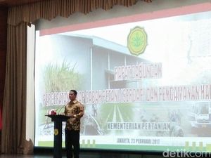 Pasca Dipanggil Jokowi, Mentan Kumpulkan Dinas Bahas Harga Gabah
